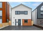 3 bedroom detached house for sale in Rosemary Road, York, North Yorkshire, YO24