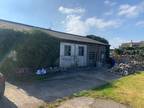 Light industrial facility to lease in Lower North Street, Cheddar, Somerset