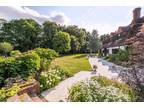 5 bedroom detached house for sale in Town Row Green, Rotherfield