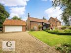 5 bedroom detached house for sale in South Walsham Road, Panxworth, NR13