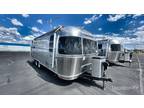 24 Airstream Globetrotter 25FB Twin