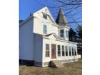 33 Booker Street Thomaston, ME