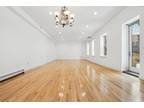 Condo For Sale In New York, New York