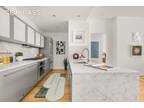 Condo For Sale In Manhattan, New York