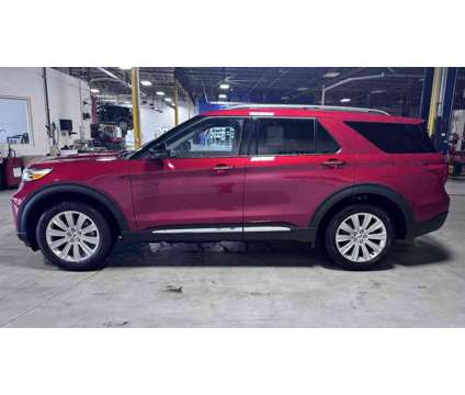 2023 Ford Explorer Limited is a Red 2023 Ford Explorer Limited SUV in Wisconsin Rapids WI