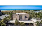 524 Beach Rd #A, Sarasota, FL 34242