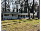 210 Biscayne Dr, Athens, GA 30606