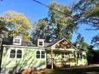 110 Witcher St, Union Point, GA 30669