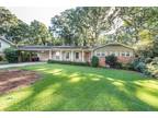 2476 Powers Ferry Dr SE, Marietta, GA 30067