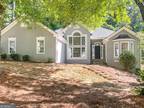 120 Lakeview, Hiram, GA 30141