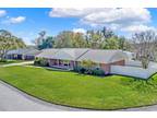 104 Lake Link Cir SE, Winter Haven, FL 33884