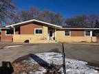 508 Willow Valley Dr, Lamar, CO 81052