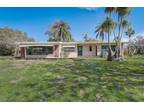 1810 Curry Rd, Lutz, FL 33549