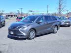 2021 Toyota Sienna LE 8-Passenger