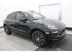 2023 Porsche Macan AWD