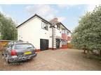 Canberra Road, SE7 4 bed detached house to rent - £2,800 pcm (£646 pw)