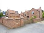 4 bed house for sale in Pond House, DN36, Grimsby