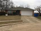 7618 Northpoint Dr, Rowlett, TX 75089
