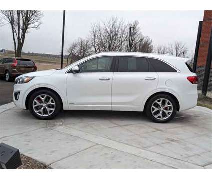 2018 Kia Sorento 3.3L SX is a White 2018 Kia Sorento SUV in Algonquin IL