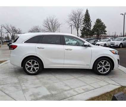 2018 Kia Sorento 3.3L SX is a White 2018 Kia Sorento SUV in Algonquin IL