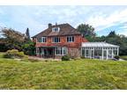 156 London Road North, Merstham RH1, 5 bedroom detached house for sale -
