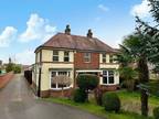 4 bedroom detached house for sale in Barton Road, Barton Seagrave, Kettering