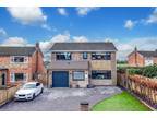 4 bed house for sale in Carleton Green Close, WF8, Pontefract