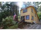 Peaceful Deer Lake home with extra lot!