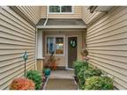 10715 SW CANTERBURY LN 102, Tigard OR 97224