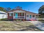 1010 S 10TH ST, Fernandina Beach, FL 32034 Single Family Residence For Sale MLS#