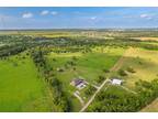 1951 Rymal Rd, Alvin, TX 77511