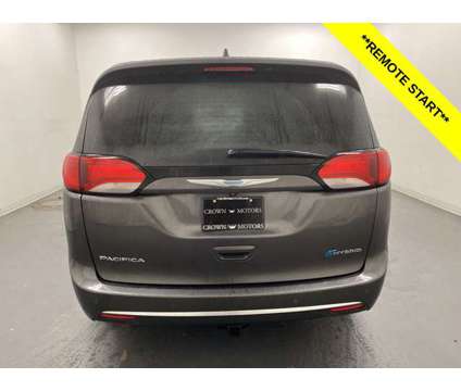 2018 Chrysler Pacifica Hybrid Limited is a Grey 2018 Chrysler Pacifica Hybrid Limited Hybrid in Holland MI