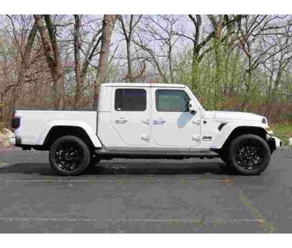 2021 Jeep Gladiator Overland is a White 2021 Overland Truck in Oconomowoc WI