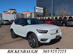 2022 Volvo XC40 Recharge Pure Electric P8 Ultimate