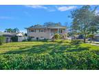 13238 87th Ave, Seminole, FL 33776