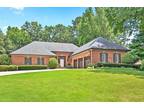 2835 Willow Green Ct, Roswell, GA 30076
