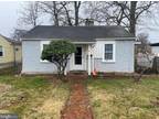 49 Seaford Ave, Essex, MD 21221