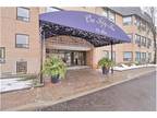 BEAUTIFUL CONDO FOR SALE IN NEWMARKET - Contact Agent Keith Ward for more