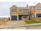 4 bedroom detached house for sale in West Nab View, Meltham, Holmfirth, HD9
