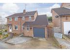 3 bedroom semi-detached house for sale in Heathfield Close, Wingerworth