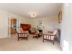 20 Kirk Manor Court 2 bed flat for sale -