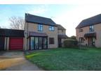 Stonebridge Lea, Peterborough 4 bed link detached house for sale -