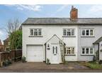 3 bedroom semi-detached house for sale in Damask Green Road, Weston, Hitchin