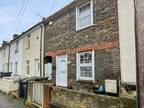Hamerton Road, Northfleet, Kent, DA11 2 bed terraced house for sale -