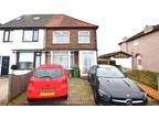 3 bedroom end of terrace house for sale in Hornchurch Road, Hornchurch, RM12