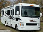 2012 Thor Motor Coach Windsport 30Q