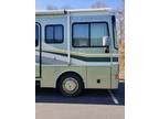 2005 Fleetwood Bounder 39Z 39ft