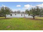 212 Shady Creek Ln, Corsicana, TX 75109