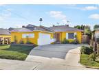 Van Nuys, Los Angeles County, CA House for sale Property ID: 418707092