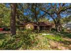 7233 Meadowbrook Dr, Fort Worth, TX 76112
